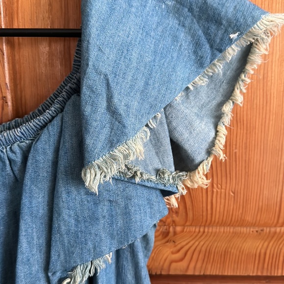 Mossimo Supply Co. - Picture 2 of 4